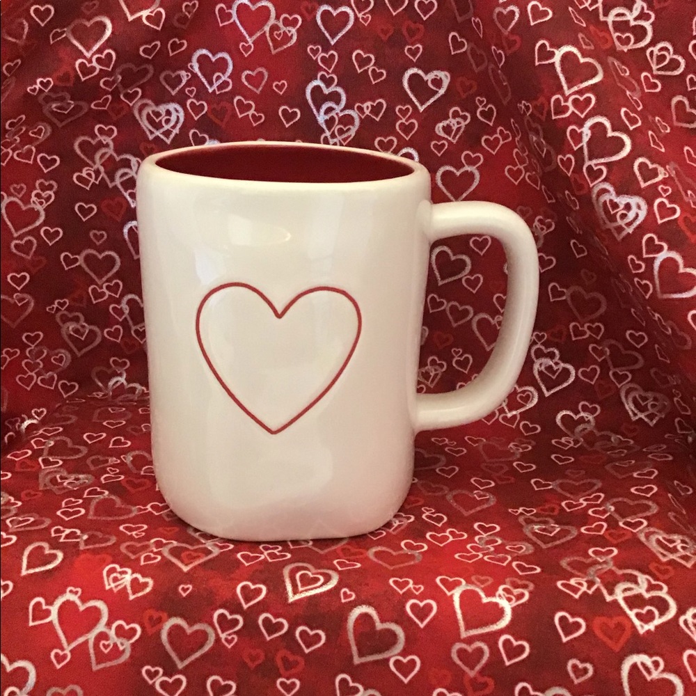 Rae Dunn “heart” Mug